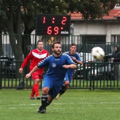 Přenosná světelná tabule Derby 19 RC na dálkové ovládání - Obrázek 3